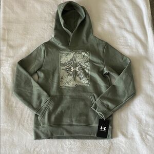 NWTs Under Armour Boys Olive Hoodie with Graphic Compass Design